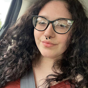 Meet your Posher, Deaja